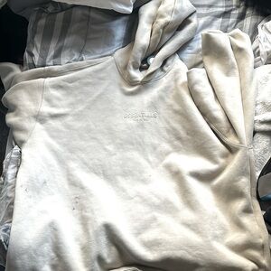 Essential hoodie